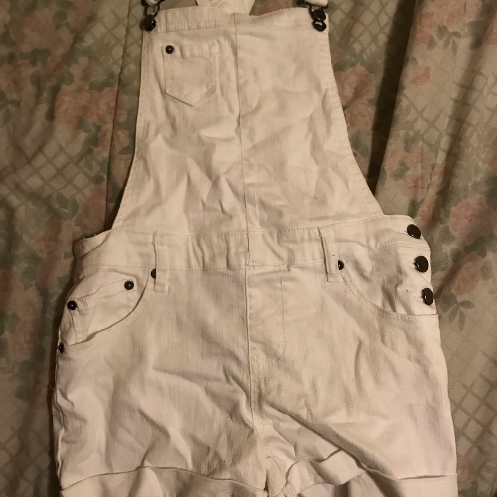 White overall shorts
